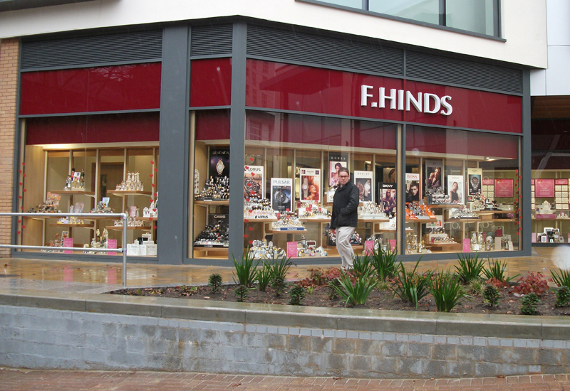 F hinds bracknell